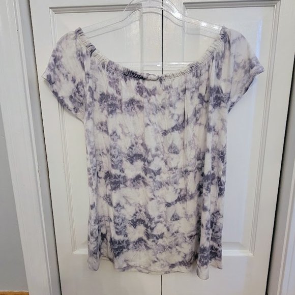 Hollister Shirt Ladies Size Medium - Picture 5 of 5